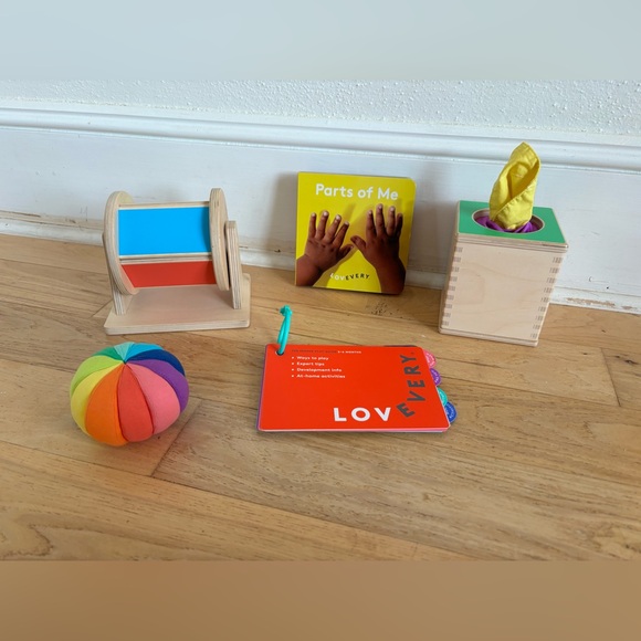 Lovevery Senser Playkit - Picture 1 of 8